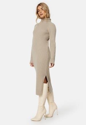 BUBBLEROOM Amira knitted slit dress Nougat XL