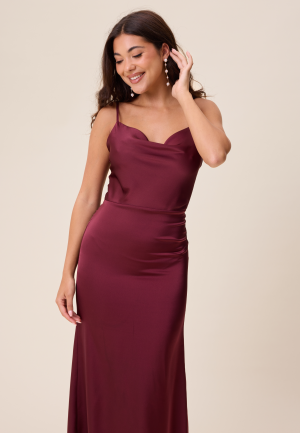 Bubbleroom Occasion Waterfall Satin Gown Wine-red 36