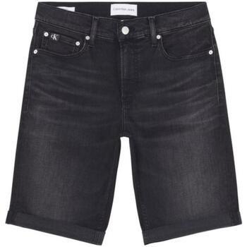 Shortsit & Bermuda-shortsit Calvin Klein Jeans  -  US 30