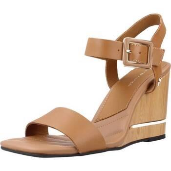 Sandaalit Tommy Hilfiger  HARDWARE WEDGE SANDAL  37