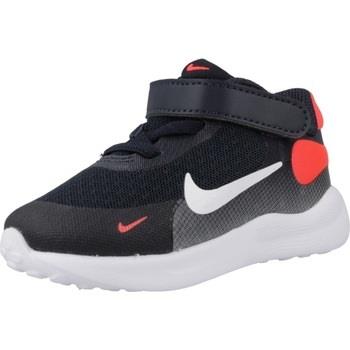 Tennarit Nike  REVOLUTION 7  21