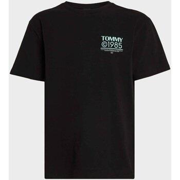 Lyhythihainen t-paita Tommy Jeans  DM0DM18284  EU XXL