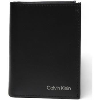 Lompakot Calvin Klein Jeans  CK SMOOTH BIFOLD 6CC W/COIN K50K512072  Y...