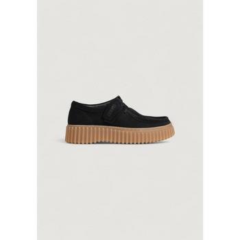 Kengät Clarks  TORHILL BEE SUEDE 26172044  36