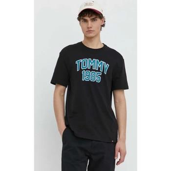 Lyhythihainen t-paita Tommy Jeans  DM0DM18559  EU S