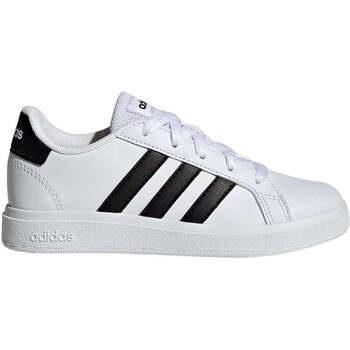 Kengät adidas  -  28