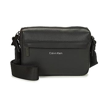 Pikkulaukut Calvin Klein Jeans  CK MUST CAMERA BAG  Yksi Koko