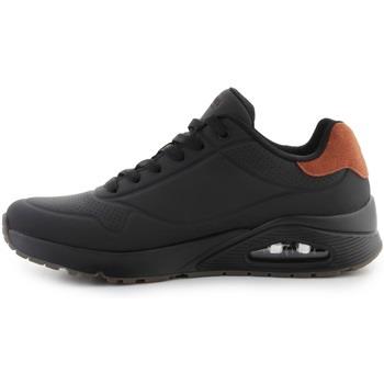 Kengät Skechers  Uno Suited On Air 183004-BBK Black  40