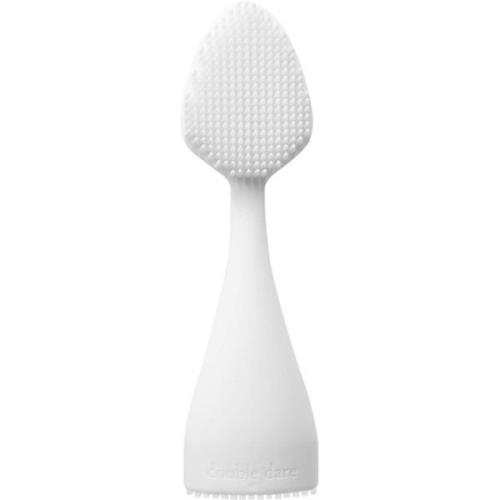 OMG! Double Dare I.M. Buddy Silicon Face Cleansing Tool White