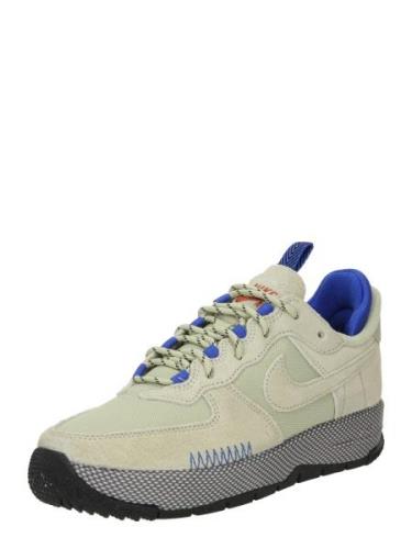 Nike Sportswear Matalavartiset tennarit 'W AIR FORCE 1 WILD'  oliivi