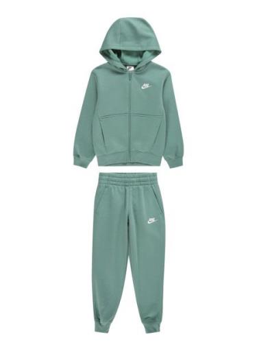 Nike Sportswear Juoksupuku 'Club Fleece'  smaragdi / valkoinen