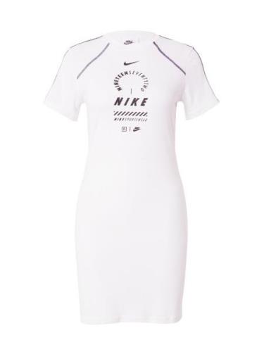 Nike Sportswear Mekko  musta / valkoinen