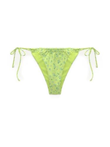 Pull&Bear Bikinihousut  vihreä / omena / valkoinen