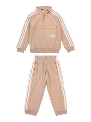 ADIDAS ORIGINALS Juoksupuku  nude / valkoinen