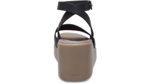 Crocs Sandaalit 'Brooklyn '  harmaa