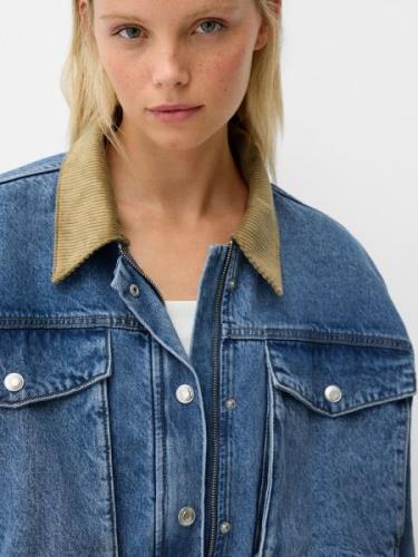 Bershka Välikausitakki  sininen denim