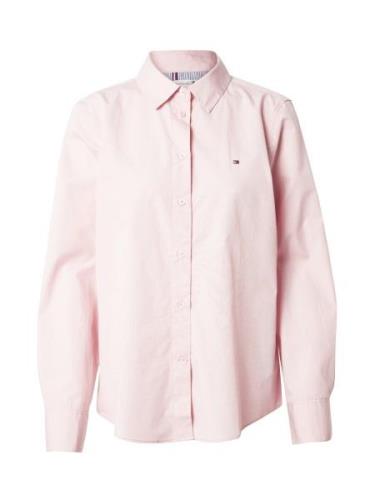 TOMMY HILFIGER Pusero 'ESSENTIAL'  pastellinpinkki