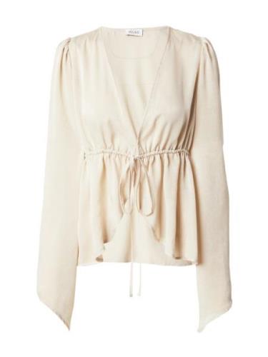 MYLAVIE by Sarah Harrison Pusero  beige