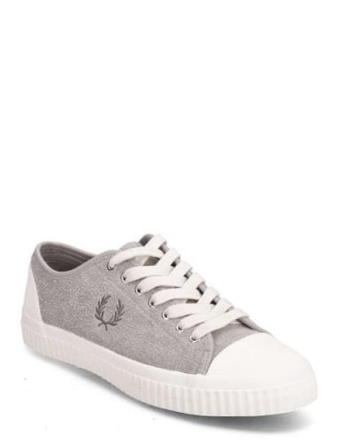 Hughes Low Suede Fred Perry