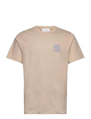 Globe T-Shirt Beige Les Deux