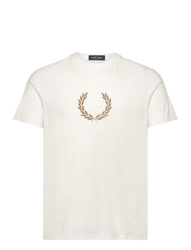 Flocked Laurel W Gra Tee White Fred Perry