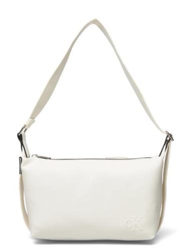 Ultralight Shoulder Bag22 Pu White Calvin Klein