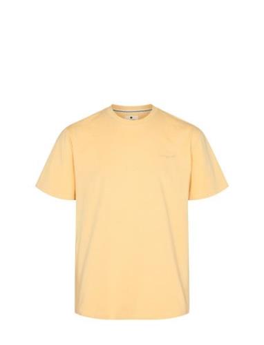 Akkikki S/S Logo Tee Noos Yellow Anerkjendt