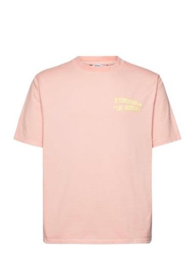 Nb Sthlm La T Shirt Salmon Pink Nikben