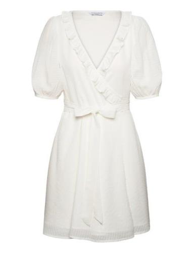 Towa Frill Dress White Bubbleroom