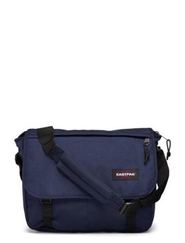 Delegate + Navy Eastpak