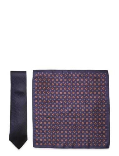 Tie & Pocket Square Navy Amanda Christensen