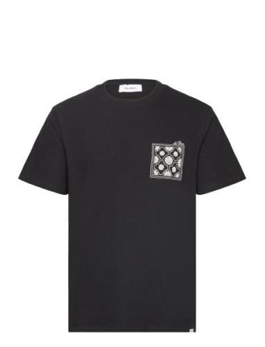 Tile T-Shirt Black Les Deux