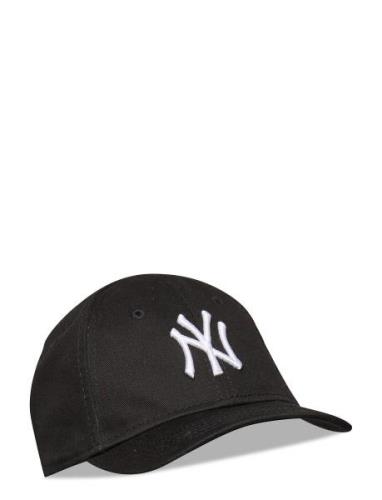 League Essential Inf 940 Neyy Black New Era