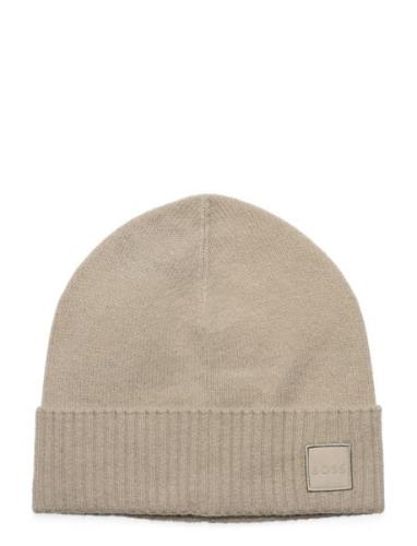 Akaio_R_Hat Beige BOSS