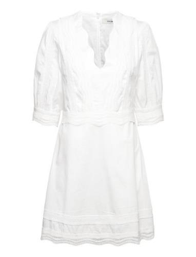 Mini Length Dress Lyhyt Mekko White IVY OAK