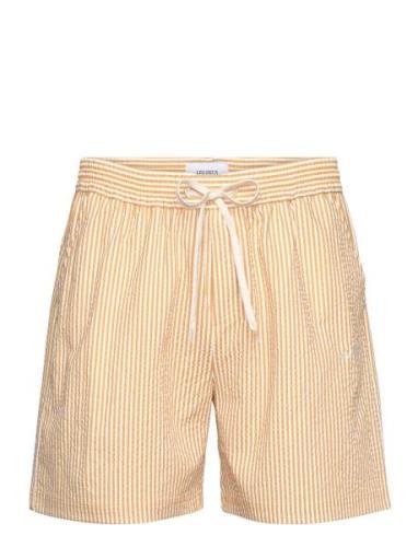 Stan Stripe Seersucker Swim Shorts Uimashortsit Yellow Les Deux