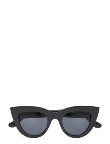 Pcdonai Sunglasses Aurinkolasit Black Pieces