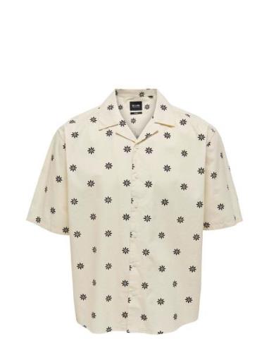Onstie Rlx Washed Aop Ss Shirt Tops Shirts Short-sleeved Cream ONLY & ...