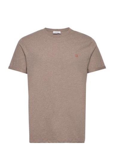 Nørregaard T-Shirt - Seasonal Tops T-shirts Short-sleeved Beige Les De...