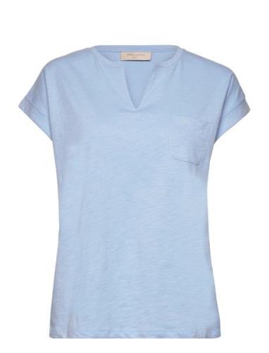 Fqviva-V-Ss-Pocket-Basic Tops T-shirts & Tops Short-sleeved Blue FREE/...
