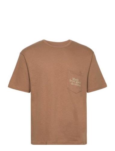 Mfgd Pocket Tee Sport T-shirts Short-sleeved Brown Zen Running Club