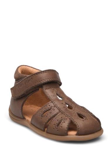 Starters™ Drops Velcro Sandal Shoes Summer Shoes Sandals Brown Pom Pom