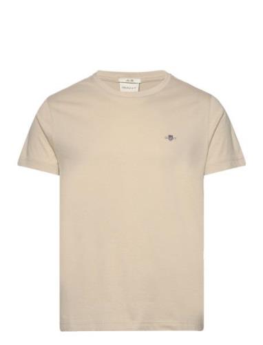 Slim Shield Ss T-Shirt Tops T-shirts Short-sleeved Beige GANT