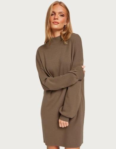 Vero Moda - Ruskea - Vmnancy Ls Funnelneck Dress Noos