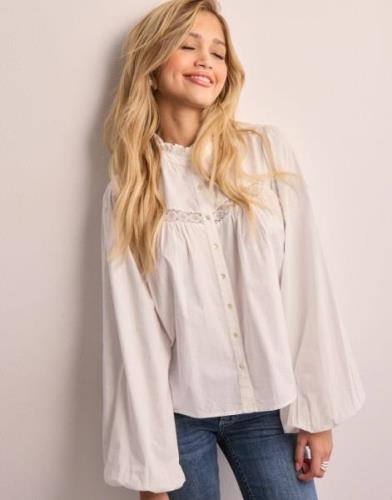 Nelly - Valkoinen - Loose Lace Blouse