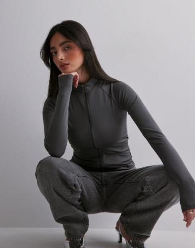 Nelly - Harmaa - Full Zip Top