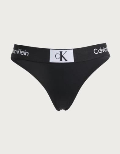 Calvin Klein Underwear - Musta - Thong