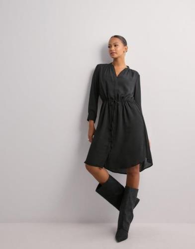 Selected Femme - Musta - Slfdamina 7/8 Dress B Noos