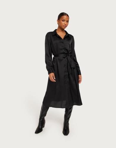 JDY - Musta - Jdyfifi L/S Midi Shirt Dress Wvn